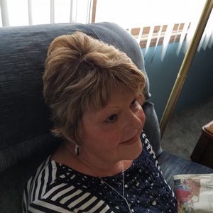 Meet your Posher, Deb